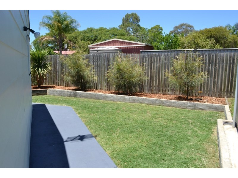 19 Birdie Street, Nanango QLD 4615