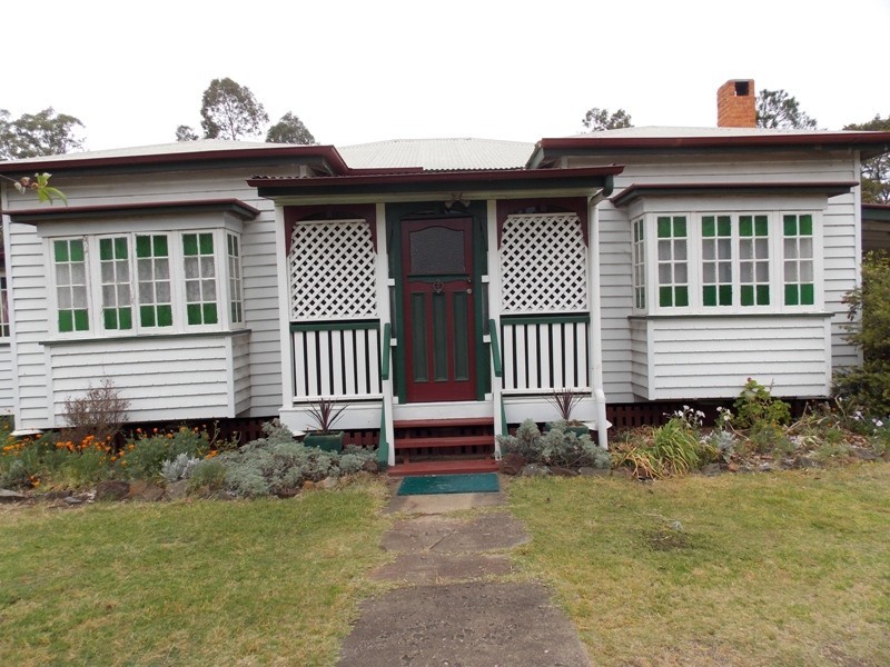5 Appin Street, Nanango QLD 4615