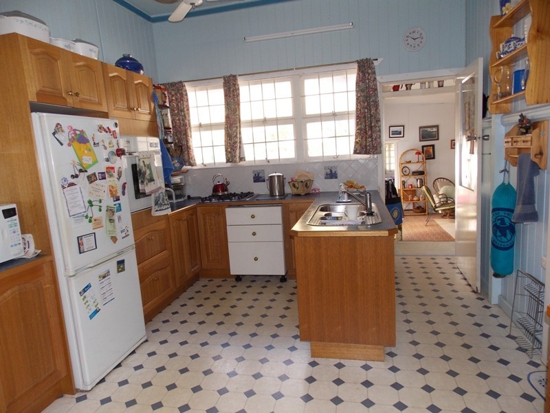 5 Appin Street, Nanango QLD 4615