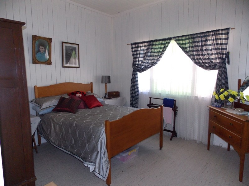 5 Appin Street, Nanango QLD 4615