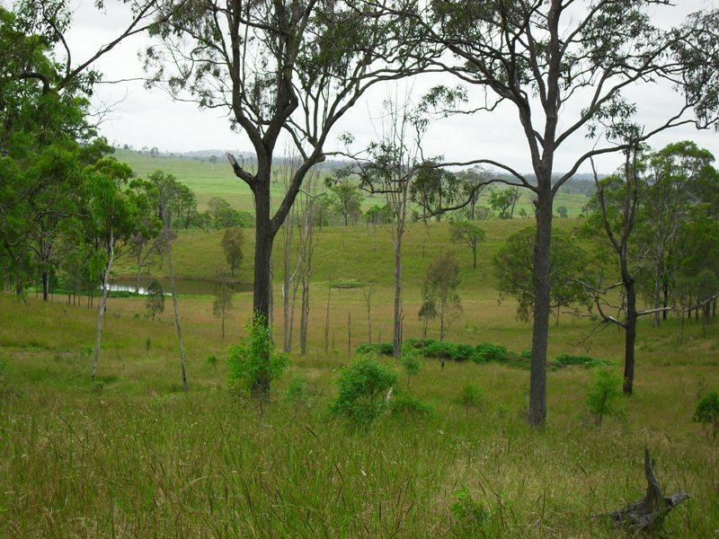 2358 Manumbar Road, Johnstown QLD 4615