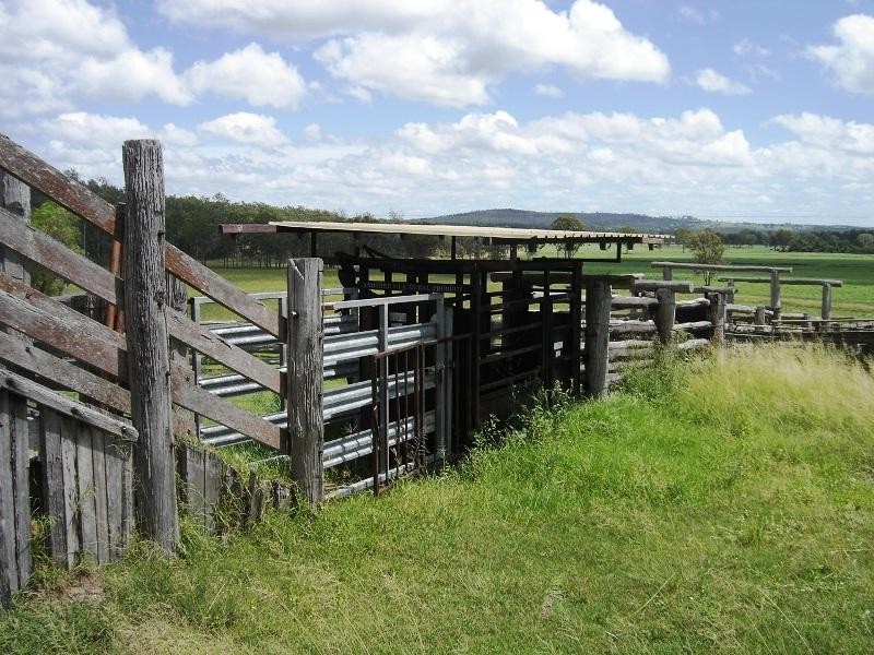527 Tarong Railway Road, Nanango QLD 4615