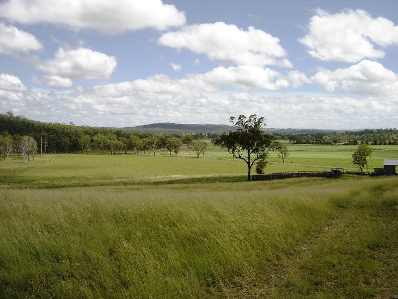 527 Tarong Railway Road, Nanango QLD 4615
