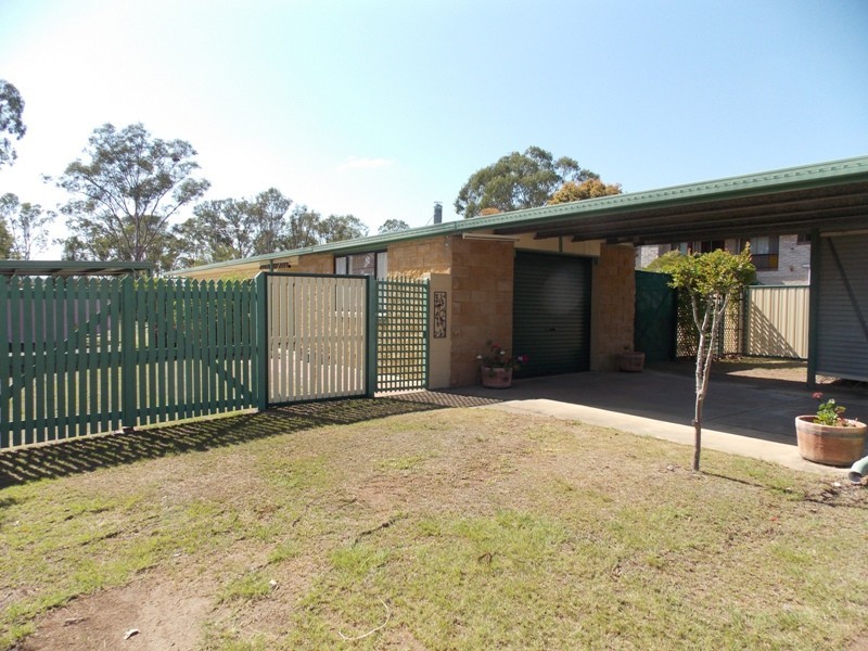 52 Cairns Street, Nanango QLD 4615