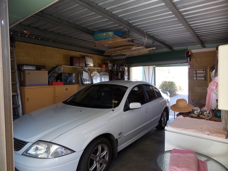 52 Cairns Street, Nanango QLD 4615