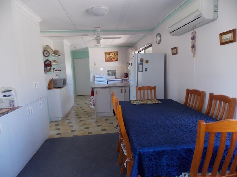 52 Cairns Street, Nanango QLD 4615