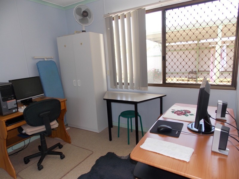 52 Cairns Street, Nanango QLD 4615