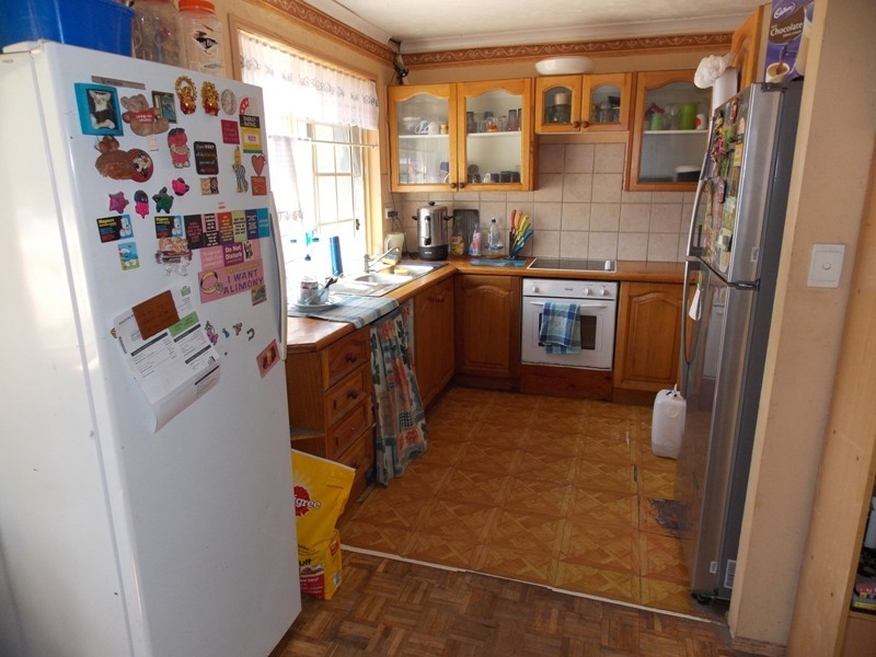 91 Raymond Road, Nanango QLD 4615