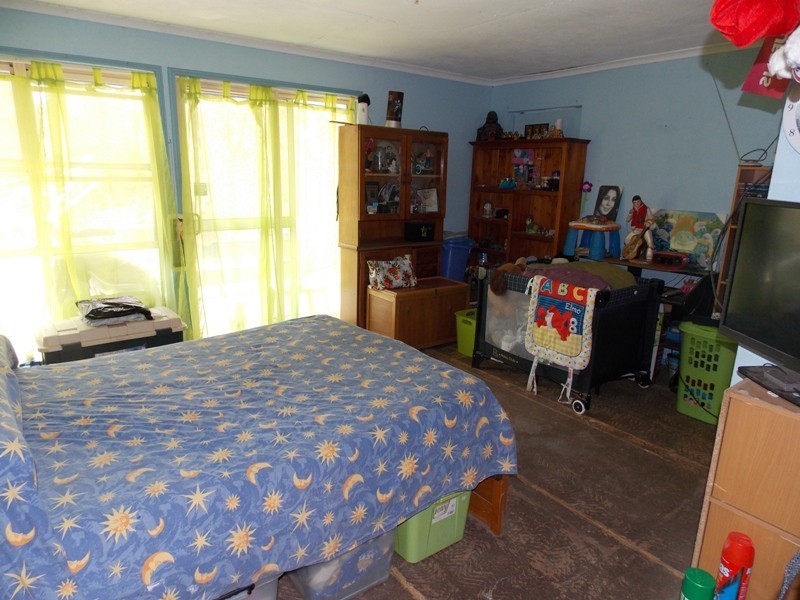 91 Raymond Road, Nanango QLD 4615