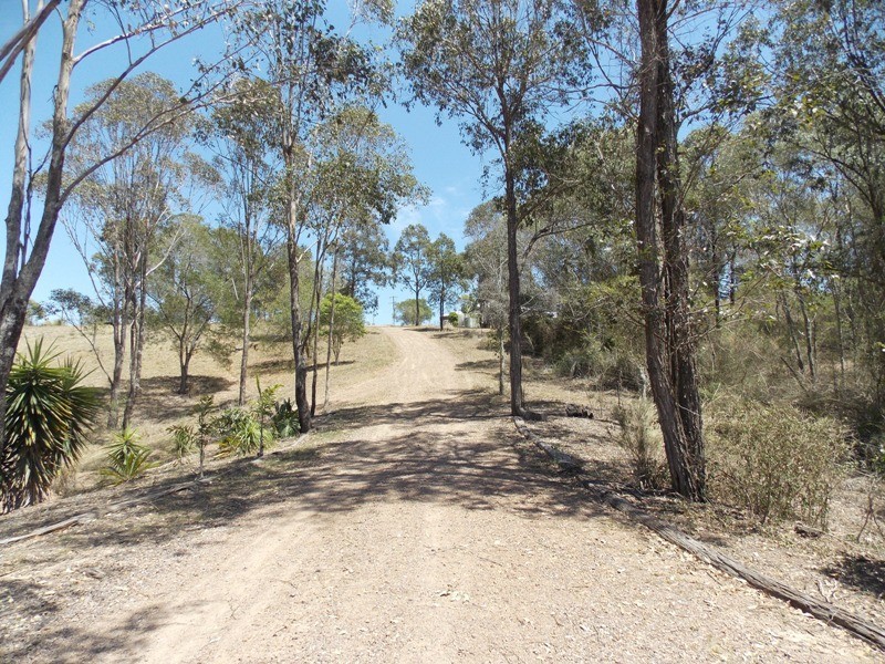 94 Hicken Way, Nanango QLD 4615