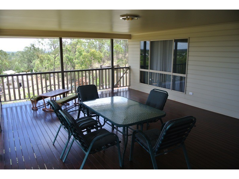 123 Brisbane Street, Nanango QLD 4615