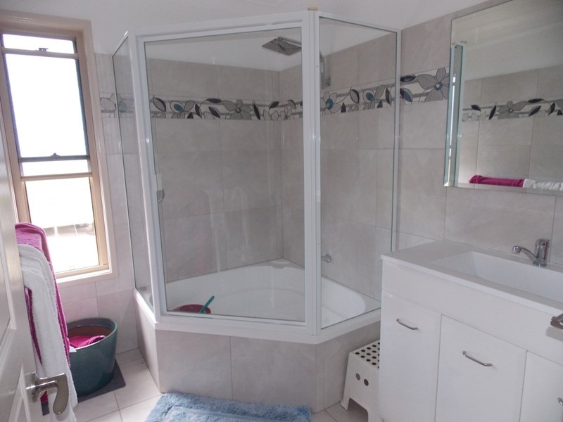 123 Brisbane Street, Nanango QLD 4615