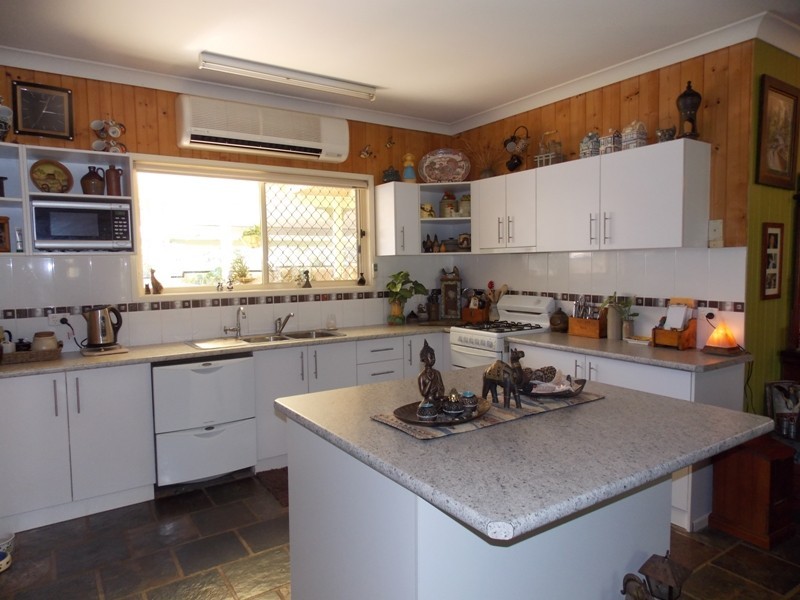 3 Dalkeith Street, Nanango QLD 4615