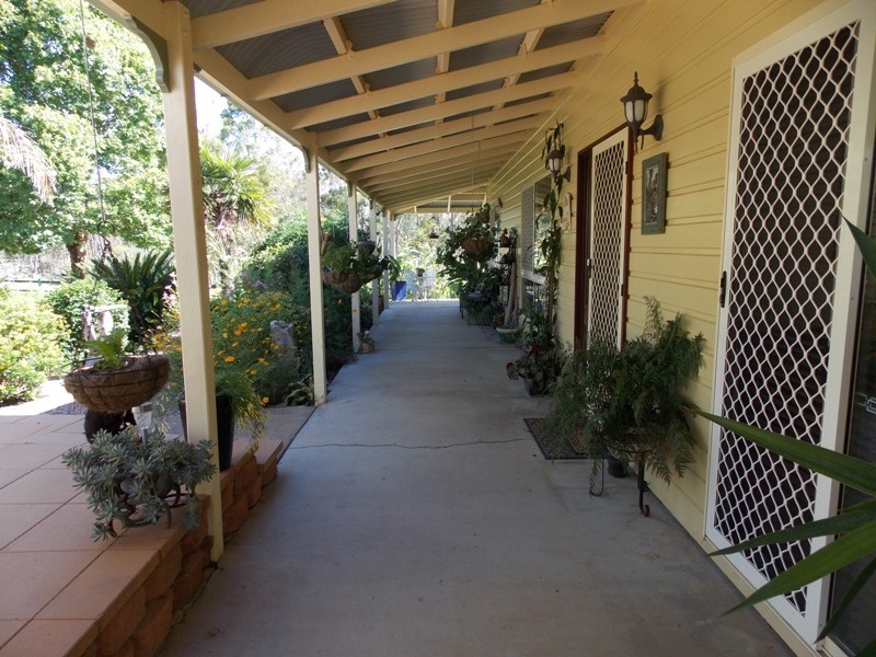 3 Dalkeith Street, Nanango QLD 4615