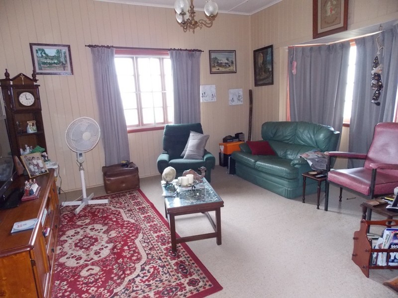 11 Millar Street, Yarraman QLD 4614