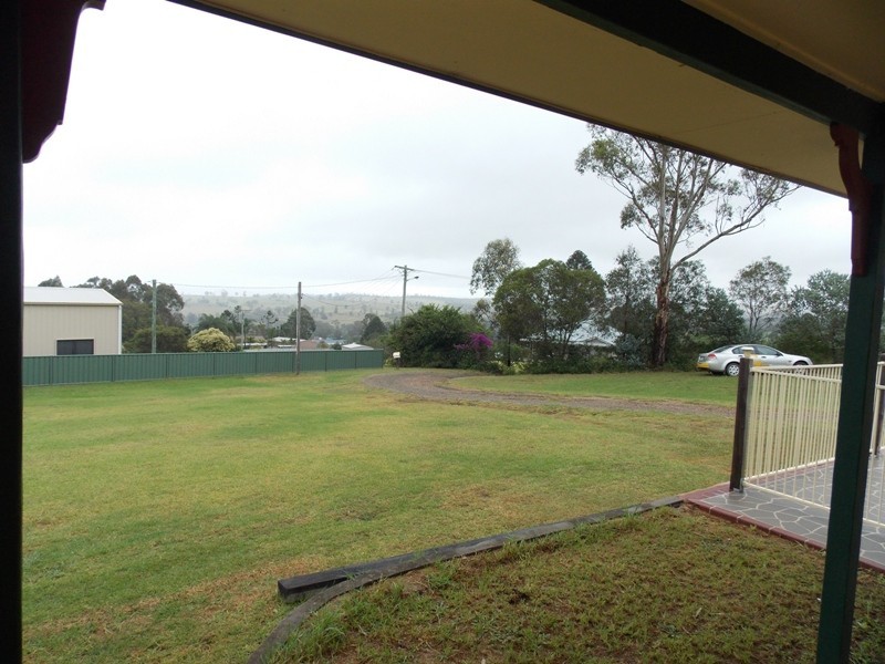 7 Rosalie Drive, Yarraman QLD 4614