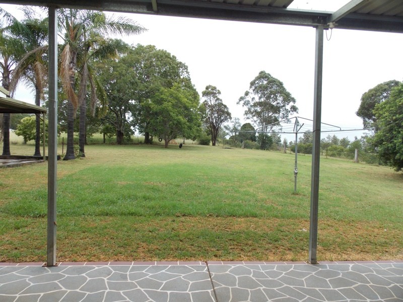 7 Rosalie Drive, Yarraman QLD 4614