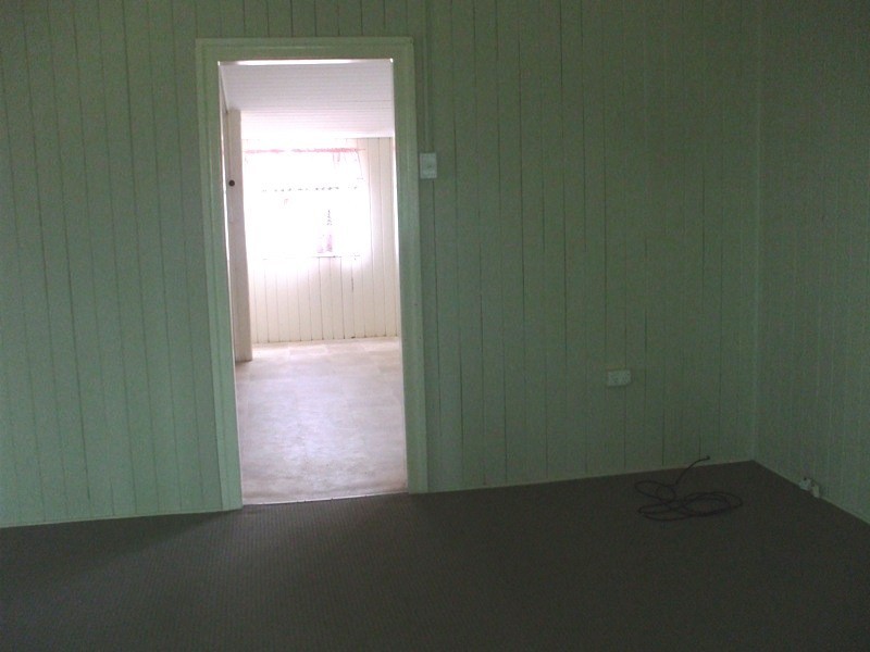 65 Henry Street, Nanango QLD 4615