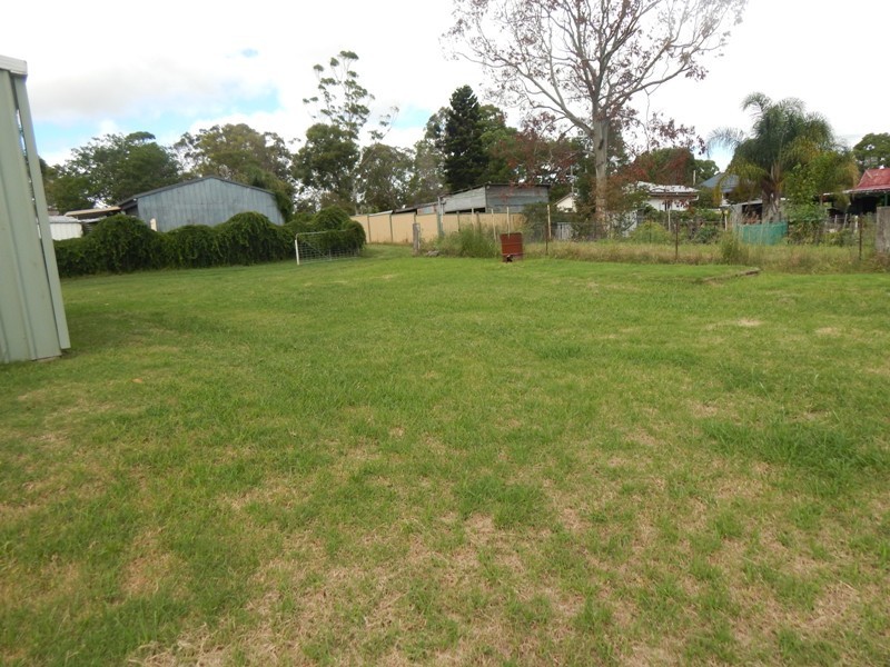 65 Henry Street, Nanango QLD 4615