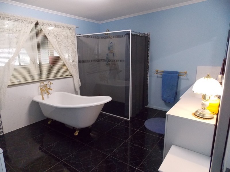 246 Old Esk North Road, Nanango QLD 4615