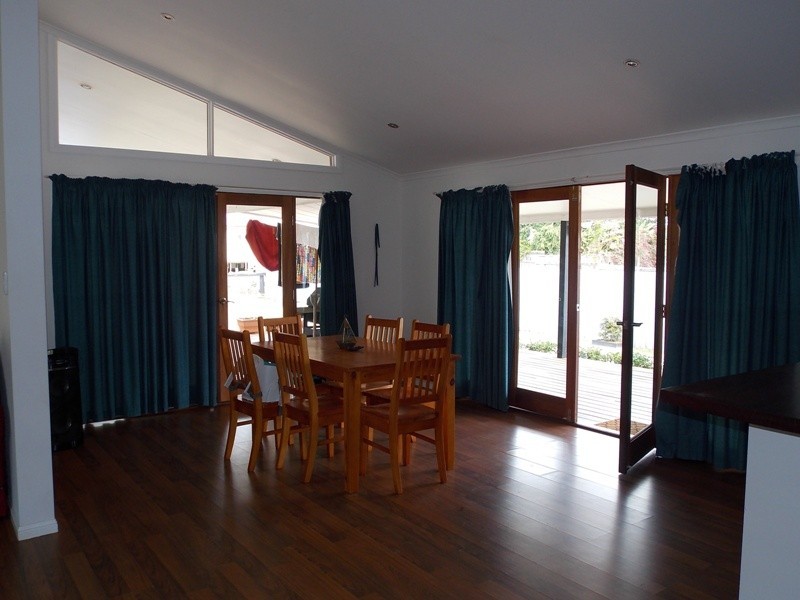 15 George Street, Blackbutt QLD 4306