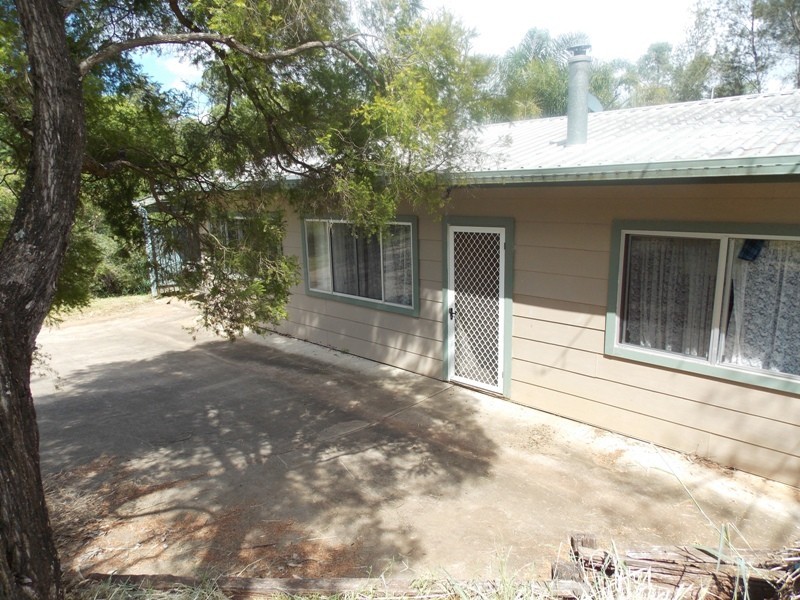 40 Gold Street, Nanango QLD 4615