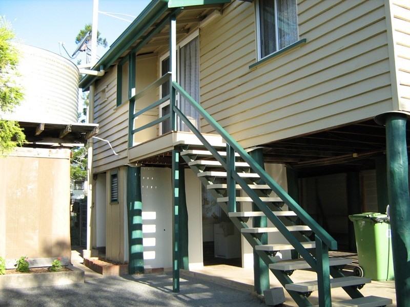 24 Hay Street, Nanango QLD 4615