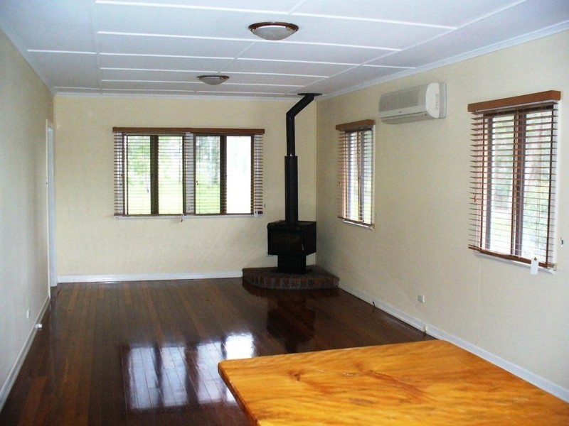 Blackbutt QLD 4306