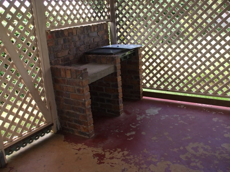 1 Juileratt, Yarraman QLD 4614