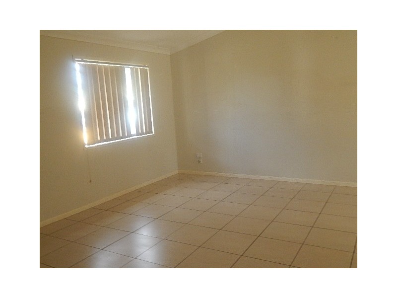 4 Avoca Place, Nanango QLD 4615