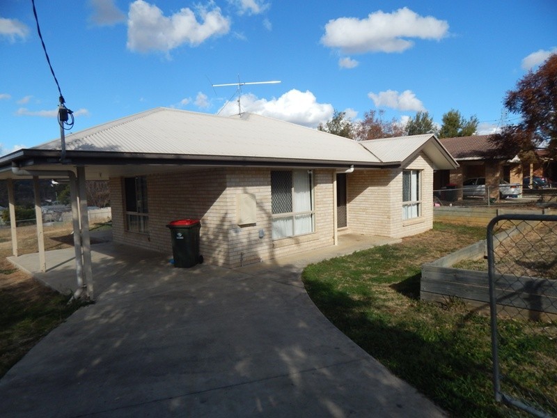 10a Corbett Street, Nanango QLD 4615