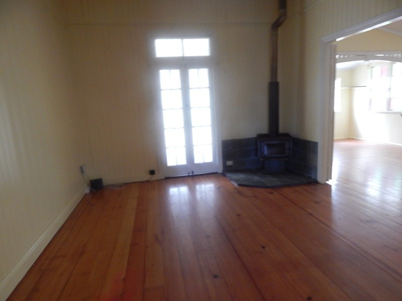 Blackbutt QLD 4306