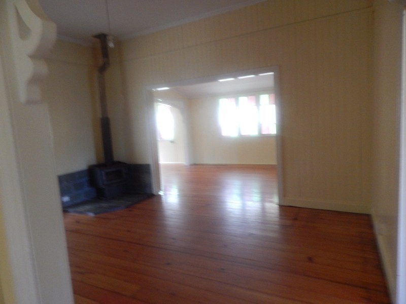 Blackbutt QLD 4306