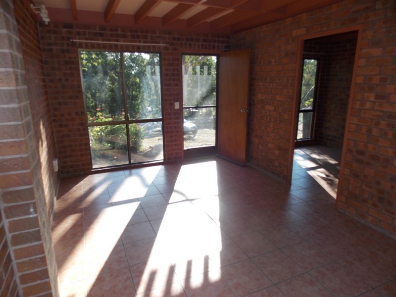 18 Hospital Terrace, Nanango QLD 4615