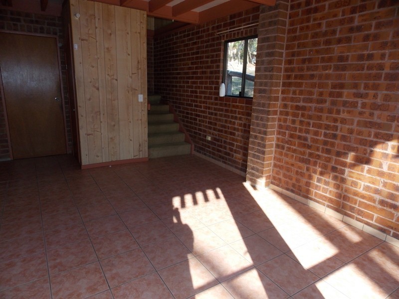 18 Hospital Terrace, Nanango QLD 4615
