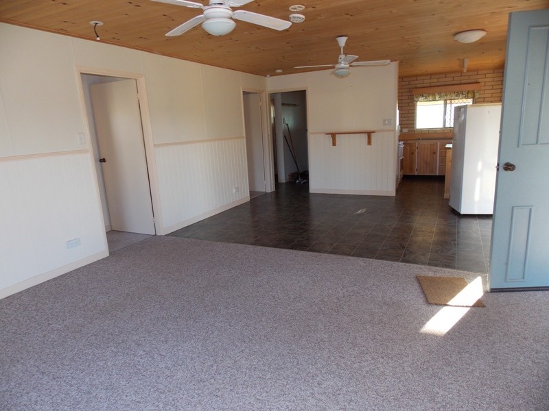 27 Normanby Street, Nanango QLD 4615