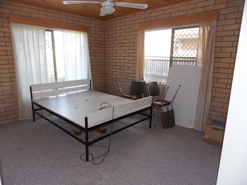 27 Normanby Street, Nanango QLD 4615