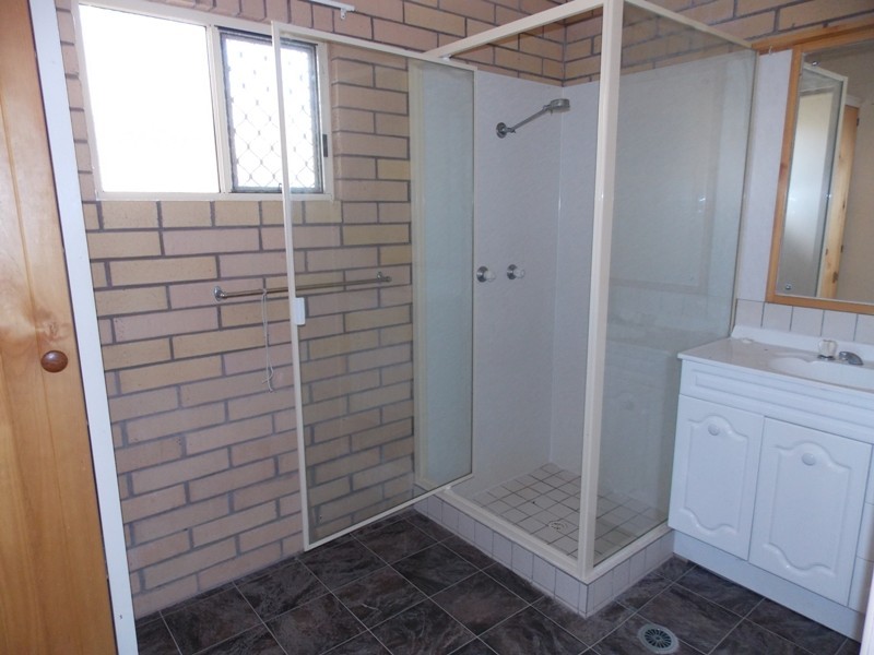 27 Normanby Street, Nanango QLD 4615