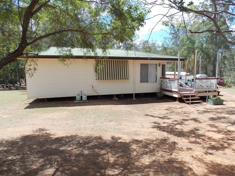 334 Crumpton Drive, Blackbutt QLD 4306