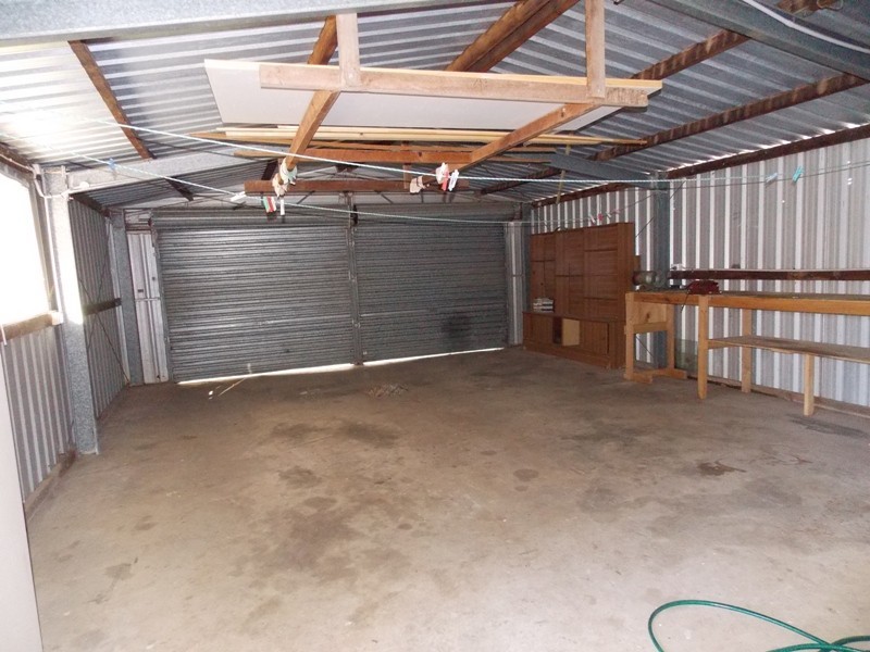 92 Burnett Street, Nanango QLD 4615