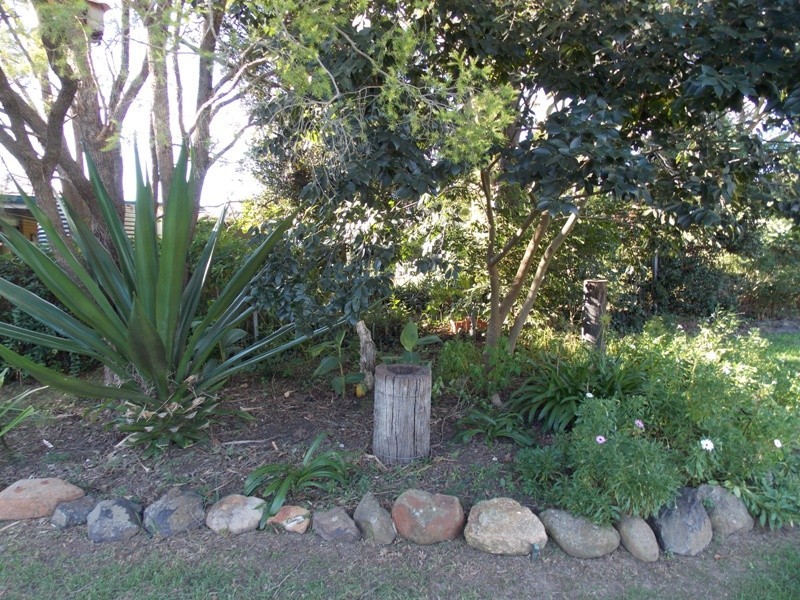 92 Burnett Street, Nanango QLD 4615