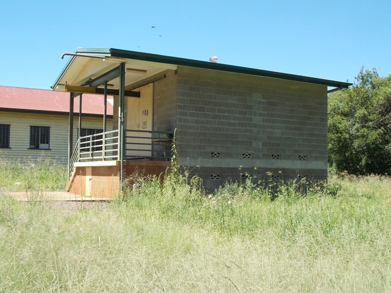 5 Davies Street, Yarraman QLD 4614