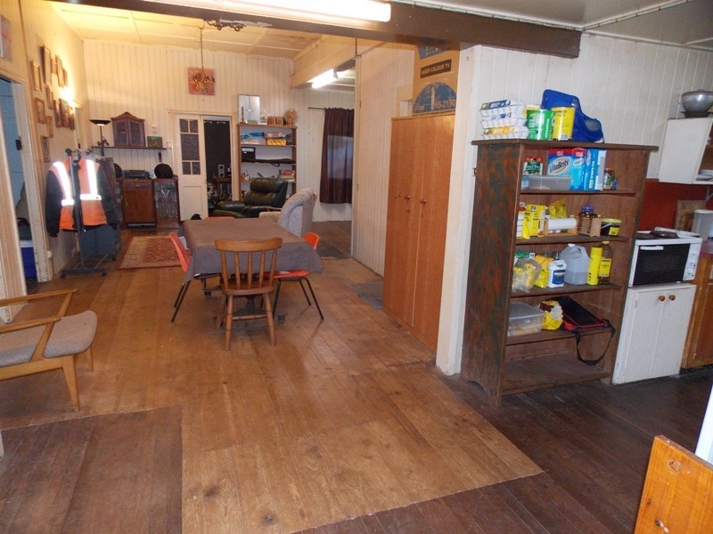 67 Chester Street, Nanango QLD 4615