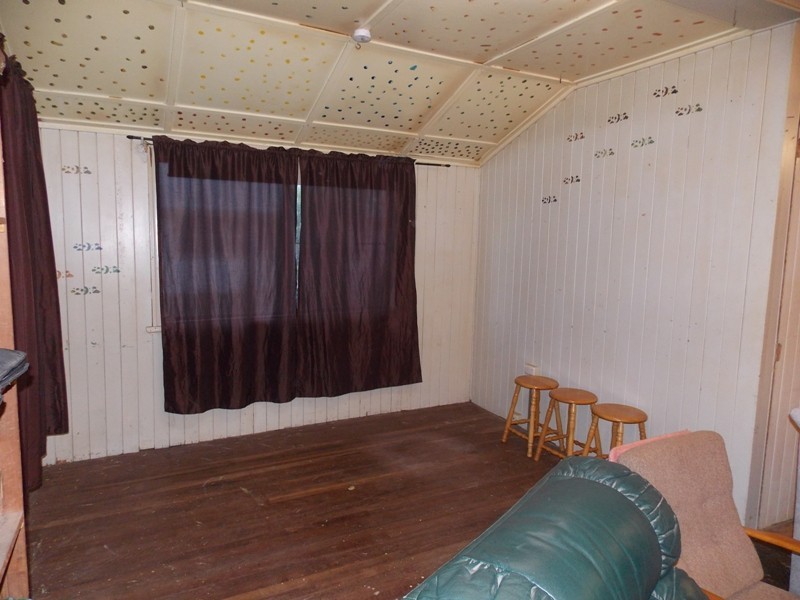 67 Chester Street, Nanango QLD 4615