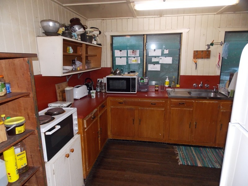 67 Chester Street, Nanango QLD 4615