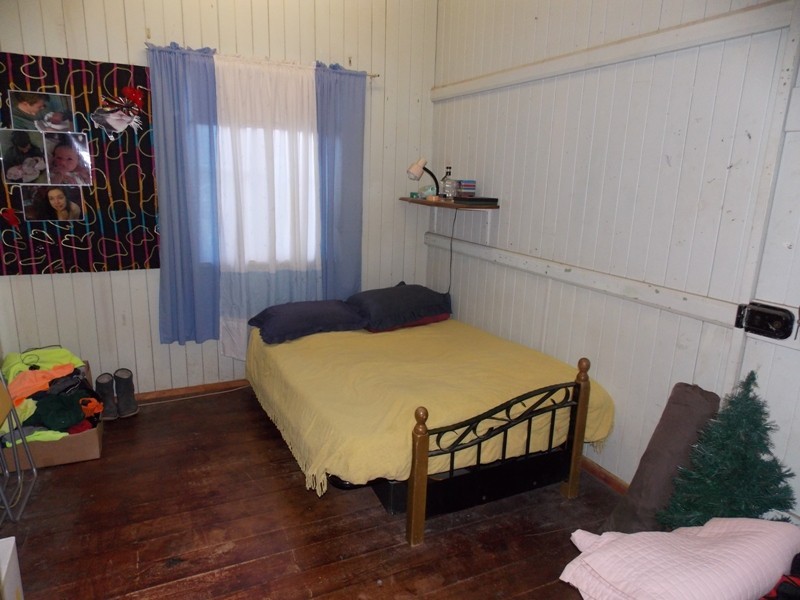 67 Chester Street, Nanango QLD 4615