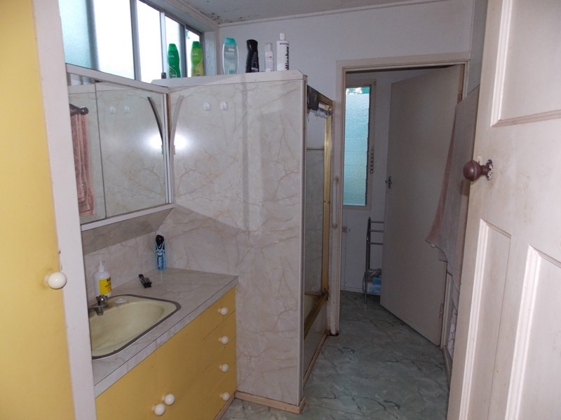 67 Chester Street, Nanango QLD 4615