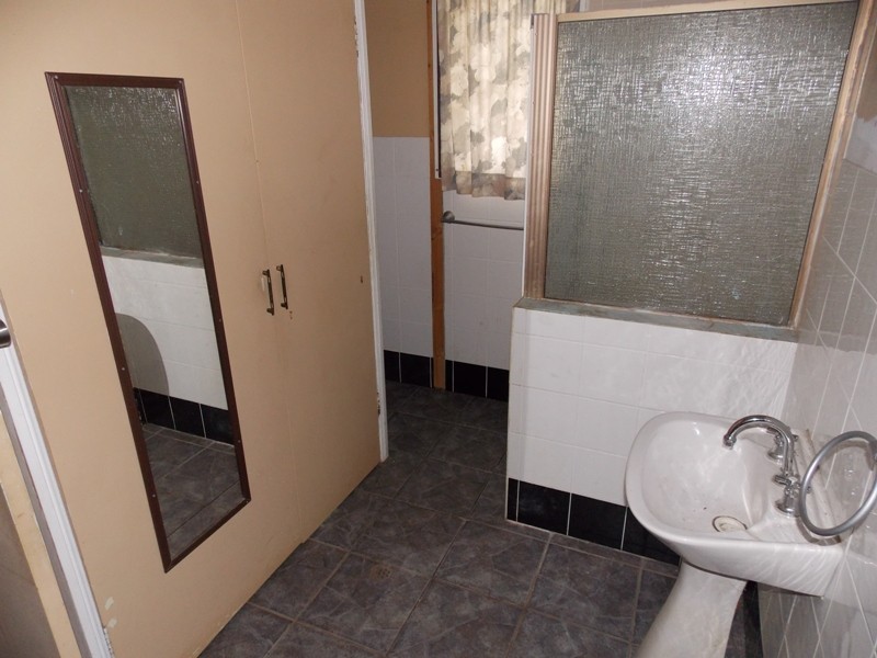 14 McGuire Road, Wattle Camp QLD 4615