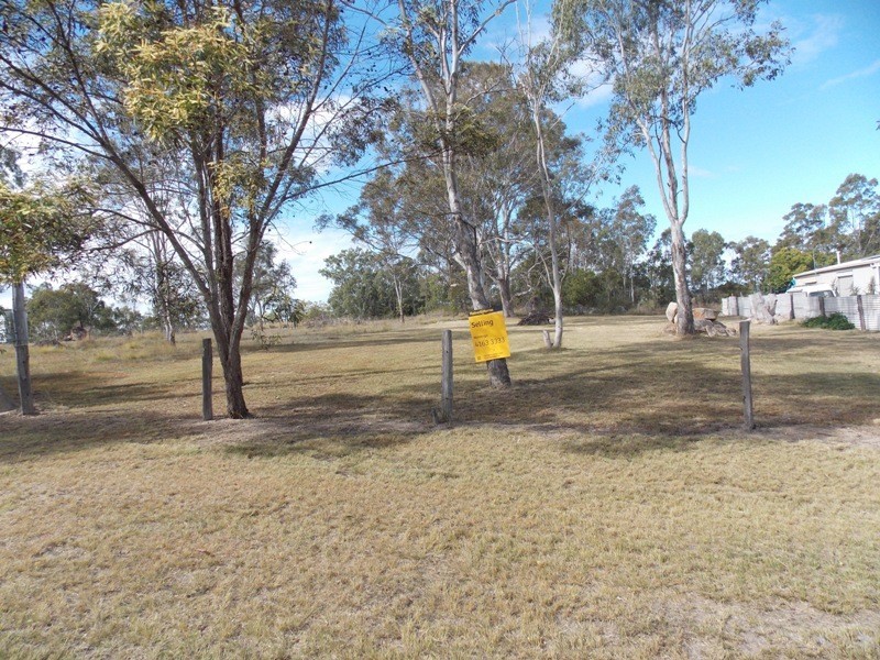 25 Poole Street, Maidenwell QLD 4615