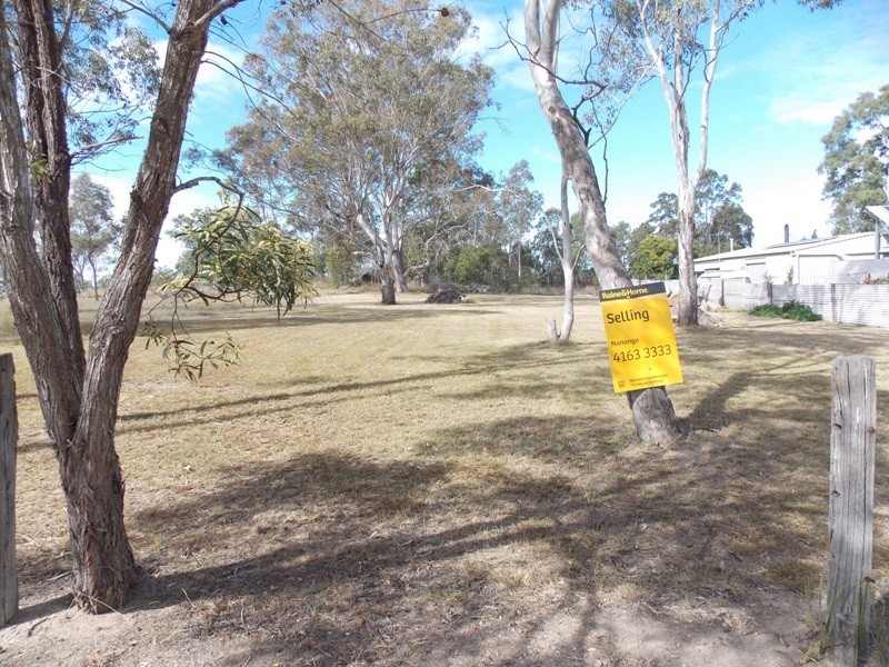 25 Poole Street, Maidenwell QLD 4615